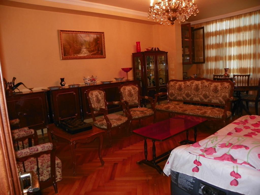 Apartment Rusudan Batumi Zimmer foto